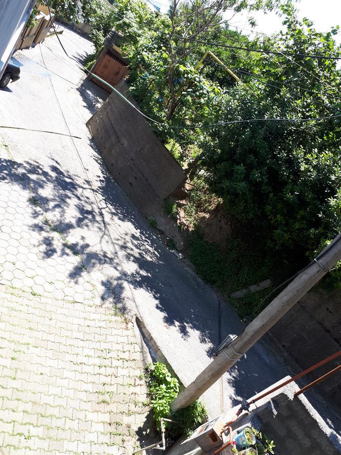 Guest House In Sarpi Exterior photo